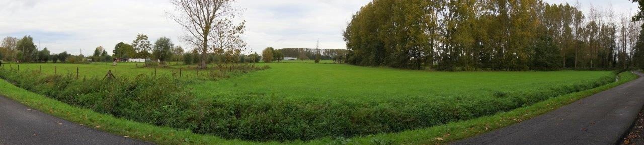 Panoramafoto van de Babbelsebeek aan de Bremstraat
