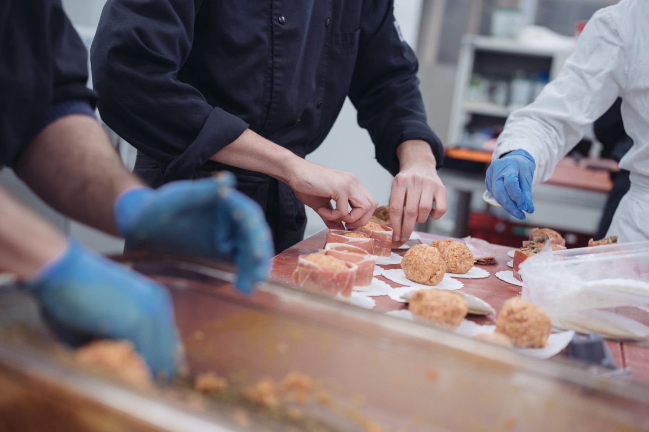Medewerker slagerij