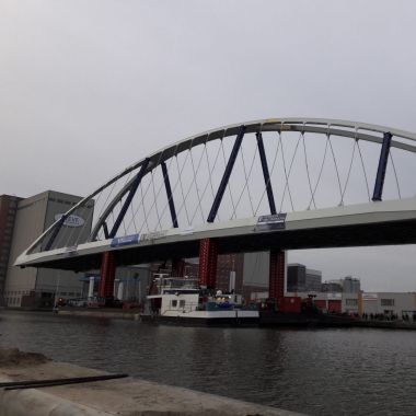 Brug  van den Azijn