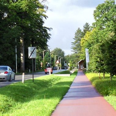 Het tweerichtingsfietspad langs de Moerkantsebaan in Essen scoort 7,4/10 